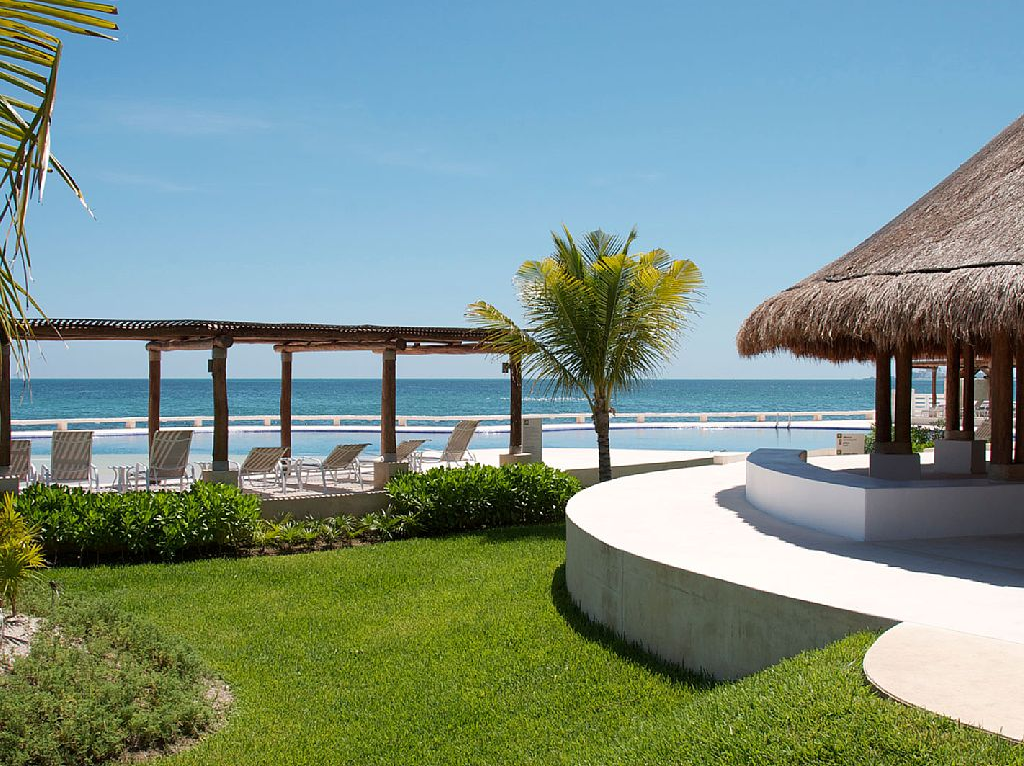 long term beachfront rentals cancun mexico